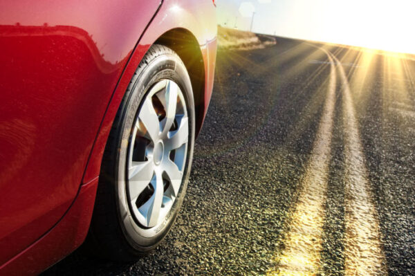 care_your_tyres_in_uae_hot_climate